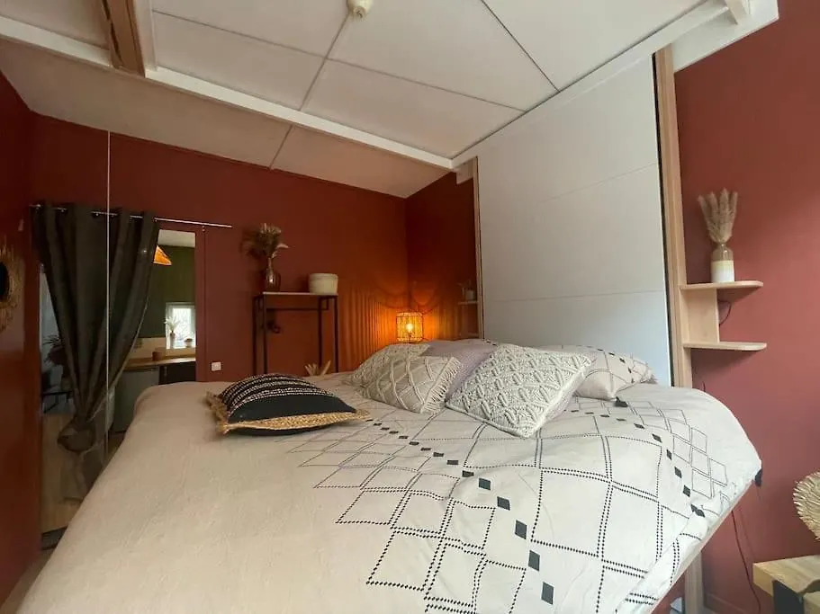 Apartment Le Petit Montmartre - Conciergerie Des Canuts Caluire-et-Cuire France